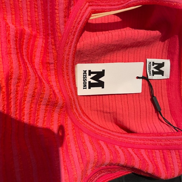 MISSONI DRESS NEW WITH TAGS , SLEEVELESS WITH DETACHABLE NUDE SLIP LINER. 36” - Picture 4 of 6